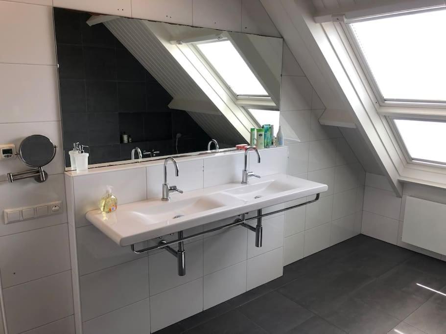 Luxe Woonboerderij In De Natuur. Nieuwkoop Dış mekan fotoğraf